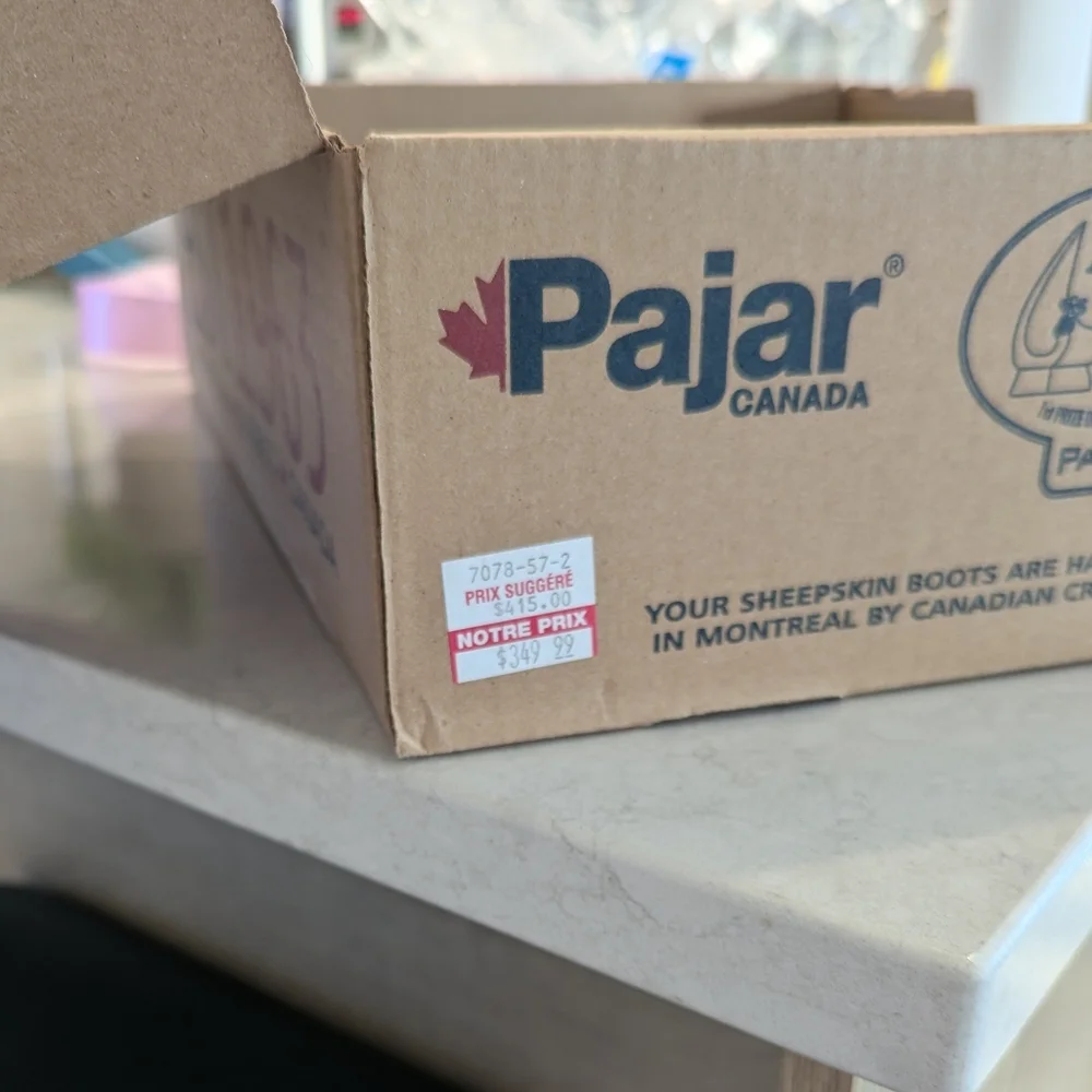 Pajar Elise Black Winter Boots –‎ New in Box – Size 6 - Picture 4 of 13